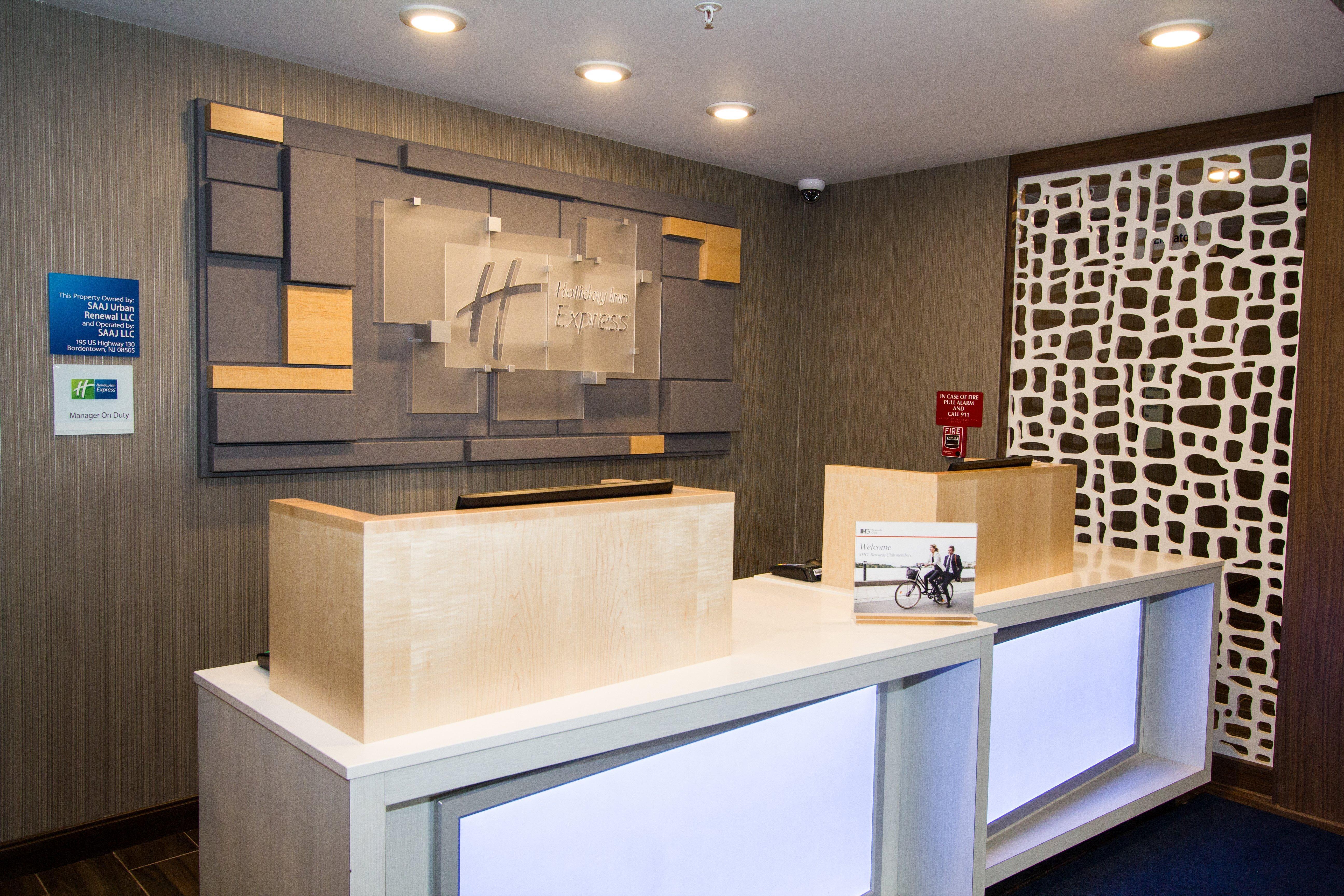 Holiday Inn Express Bordentown - Trenton South By Ihg المظهر الخارجي الصورة